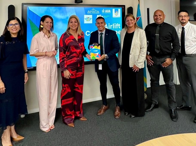 Comision di Airlift a tene un sesion productivo cu partnernan clave den turismo y di aviacion